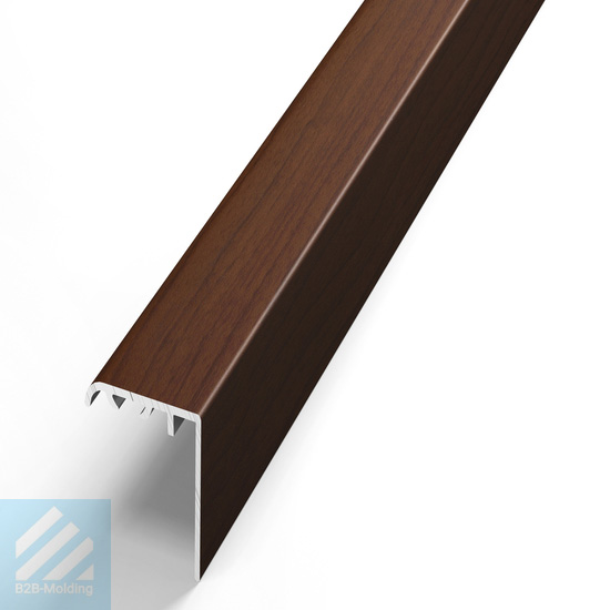 Порог ЛУ 30 угловой ламинированный на ступень