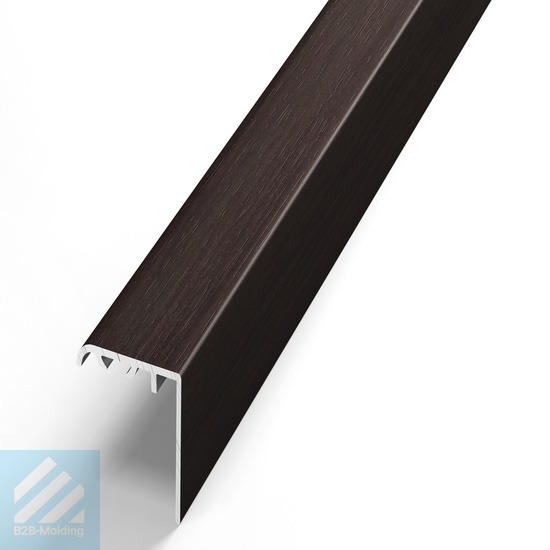 Порог ЛУ 30 угловой ламинированный на ступень