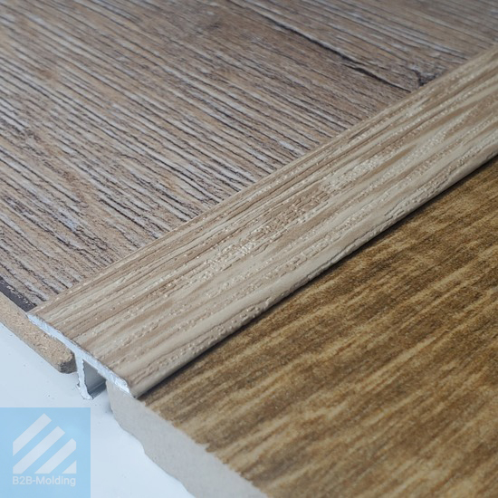 Т-порог 20мм ламинация