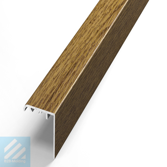 Порог ЛУ 30 угловой ламинированный на ступень