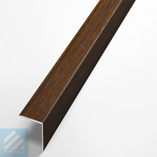 Порог ЛУ 03 угловой ламинированный на ступень