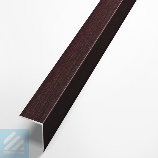 Порог ЛУ 03 угловой ламинированный на ступень