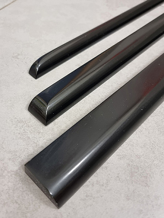 Бордюр R12-12мм Акриловый для Ванны Чёрный 750 мм