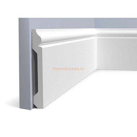 Плинтус HIWOOD B136