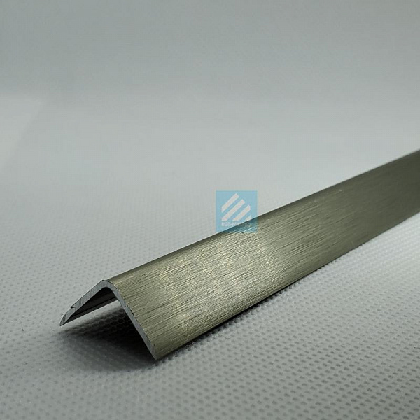 Угол 40х40 ПО 40 алюминий