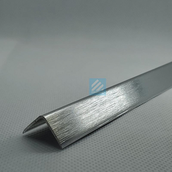 Угол 15х15 ПО 15 алюминий